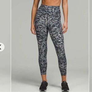 Lululemon Base Pace High-Rise Tight 25"